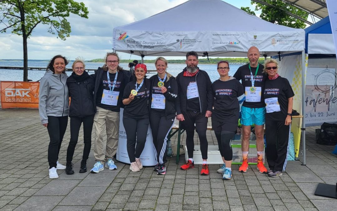 Das Team „Engagiert in Anhalt“ unter den ersten Zehn beim Goitzsche Marathon